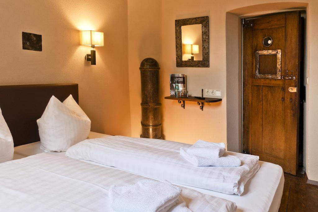 Knast-Hotel Fronfeste Amberg Værelse billede